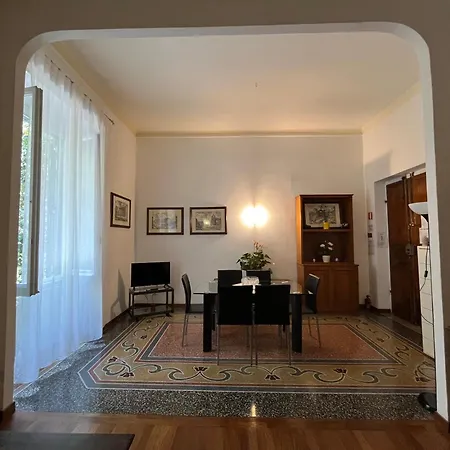 Vintage In Appartement Rome